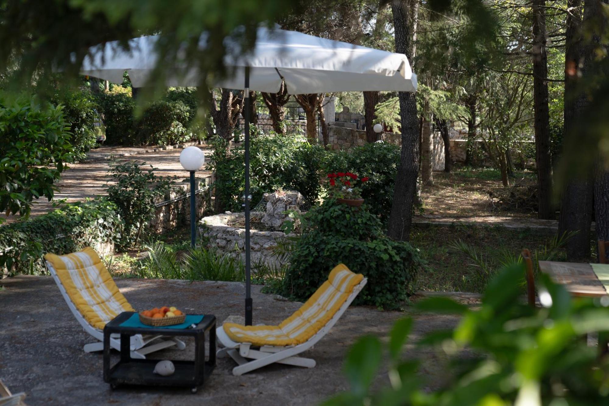Villa Dan-Rooms In Monopoli Impalata Eksteriør billede