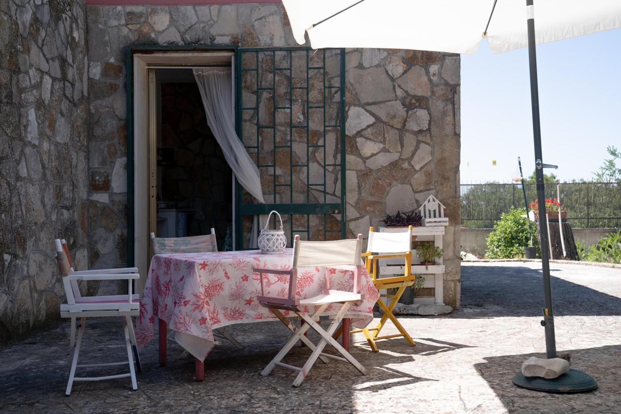 Villa Dan-Rooms In Monopoli Impalata Eksteriør billede